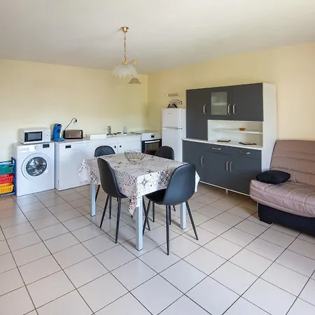 Perceneige - Ancien Presbytere 3/5 Personnes
